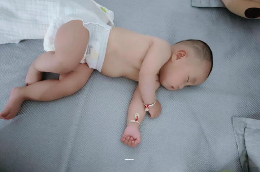 弥勒宝宝拉肚子吃什么药